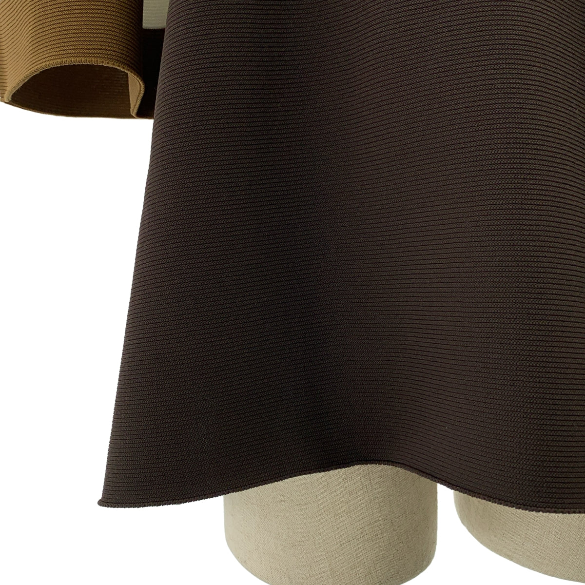 【美品】  CFCL / シーエフシーエル | ベルスリーブ Vネック ブラウス | F | ブラウン系 | レディース 美品】 CFCL / シーエフシーエル | ベルスリーブ Vネック ブラウス | F
