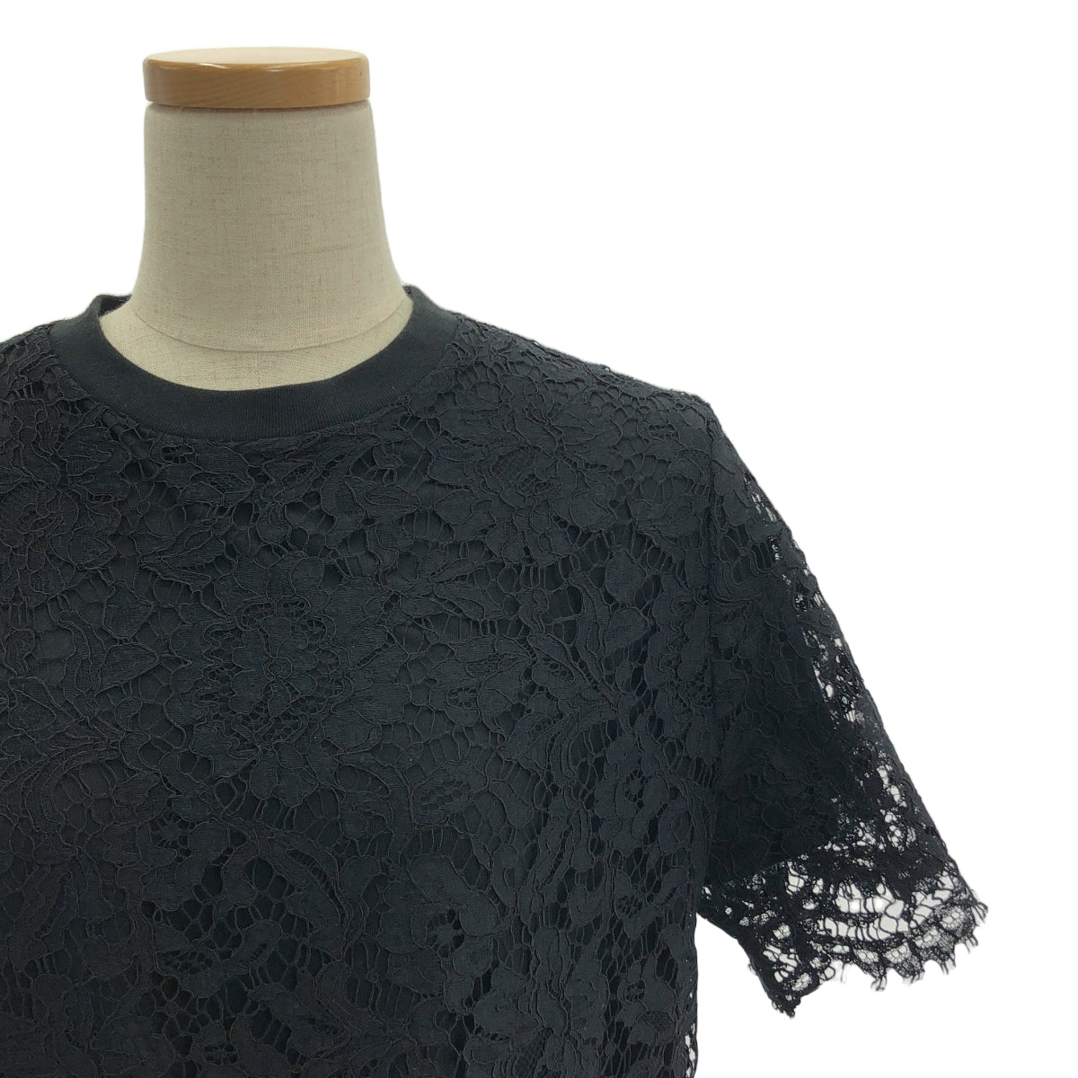 VALENTINO - VALENTINO / ヴァレンティノ | 2020SS | 総レース クルーネック 半袖 カットソー | S | ブラック | レディース VALENTINO / ヴァレンティノ | 2020SS | 総レース クルーネック 半袖