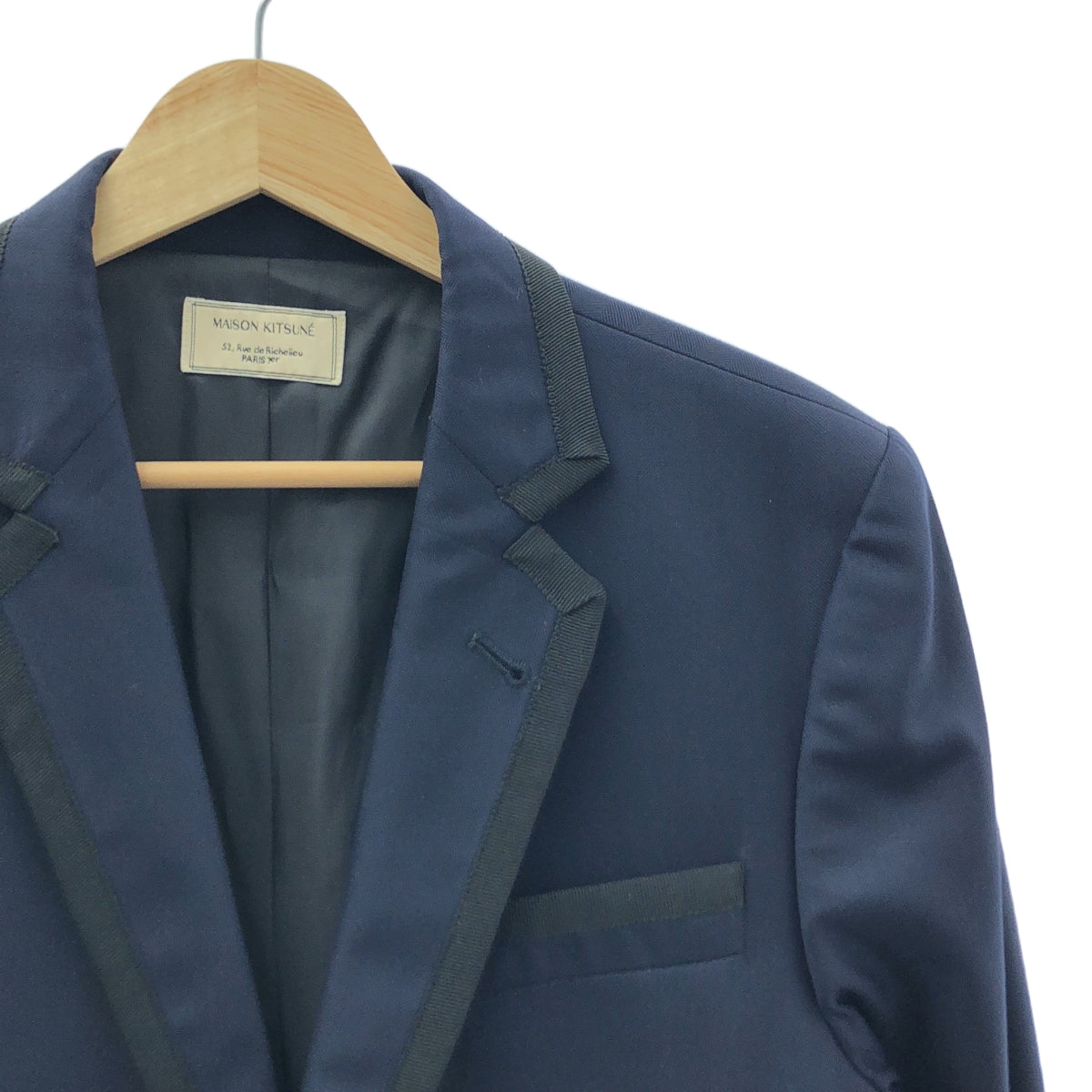 【美品】  MAISON KITSUNE / メゾンキツネ | Vitale Barberis Canonico / ヘリンボーン パイピング 2B テーラードジャケット | 46 | ネイビー/ブラック | メンズ 美品】 MAISON KITSUNE / メゾンキツネ | Vitale Barberis Canonico