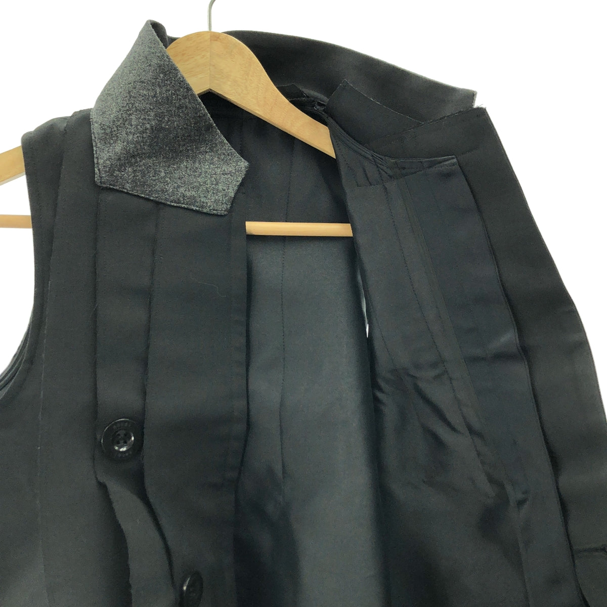 24SS✨ サカイ Suiting Vest スーティングベスト　サイズ2 美品】 sacai / サカイ | 2024SS | Suiting Vest スーチング ベスト