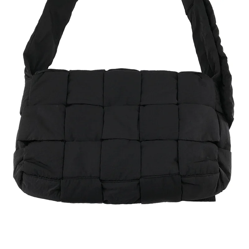 BOTTEGA VENETA / ボッテガヴェネタ | マキシ パデッドテック カセット ショルダーバッグ |