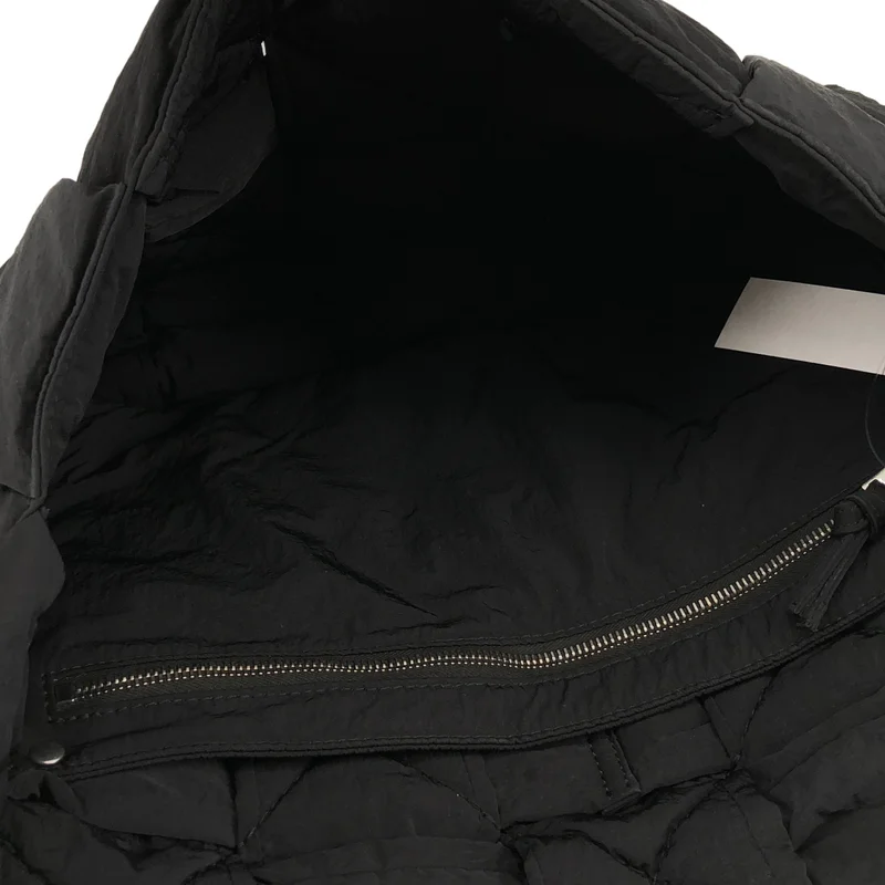BOTTEGA VENETA / ボッテガヴェネタ | マキシ パデッドテック カセット ショルダーバッグ |