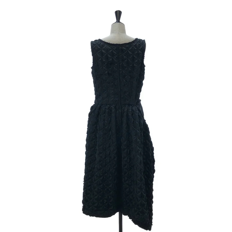 COMME des GARCONS / コムデギャルソン | 2023SS | ナイロン フラワーキルティング 変形 ノースリーブワンピース | S | レディース