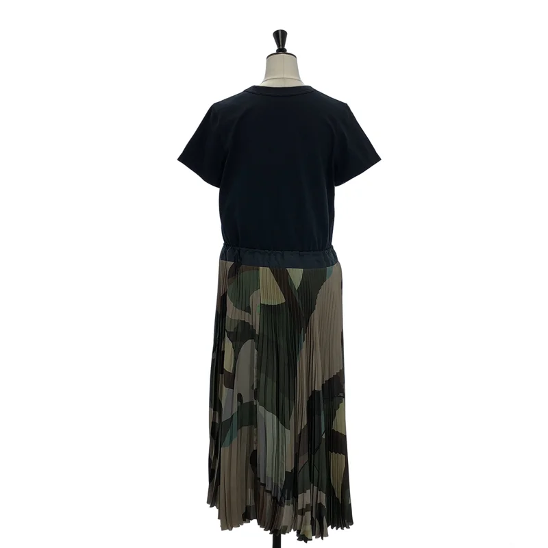 sacai / サカイ | 2021SS | × KAWS / プリーツ切り替え ワンピース | 2 | レディース