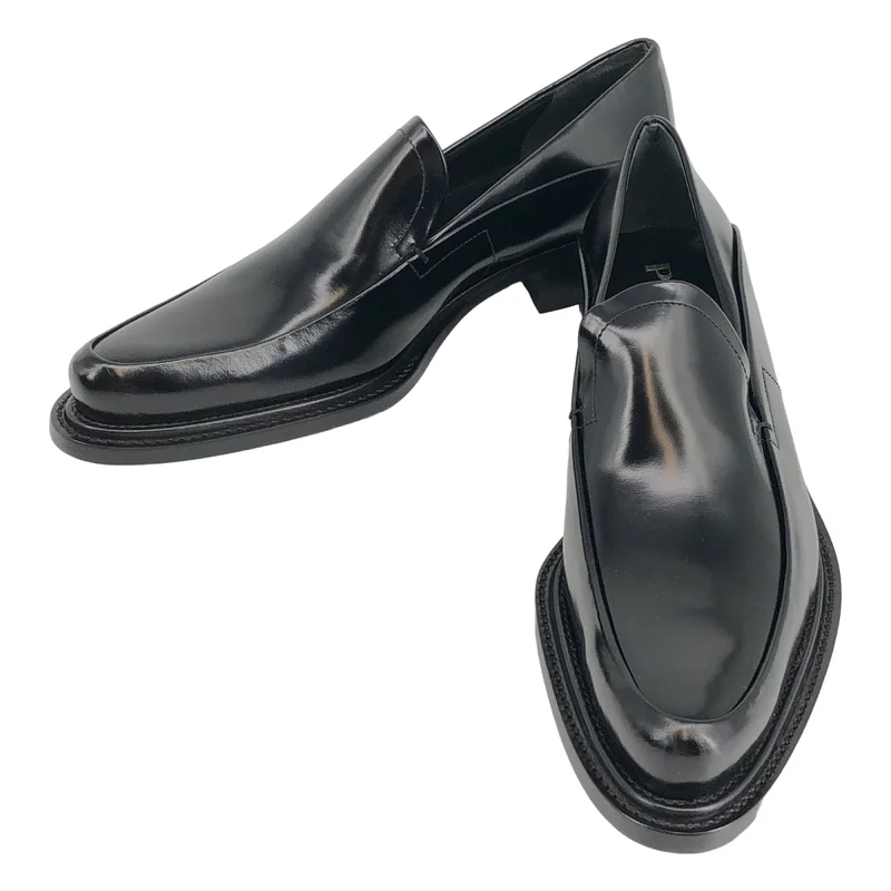 PRADA / プラダ | CALZATURE DONNA レザー ポインテッドトゥローファー | 38 | レディース