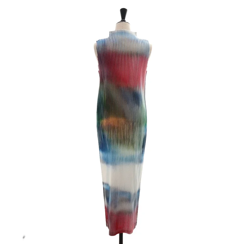 ISSEY MIYAKE / イッセイミヤケ | 2026SS | OBSCURE PLEATS 総柄プリント プリーツ ノースリーブワンピース | 1 | レディース