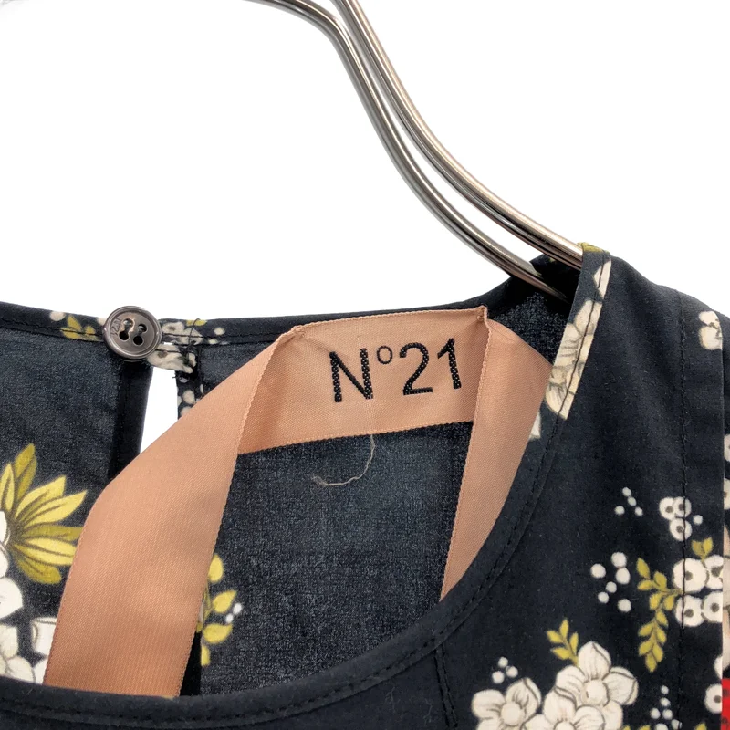 N°21 / ヌメロヴェントゥーノ | コットン フラワープリント ノースリーブワンピース | 38 | レディース