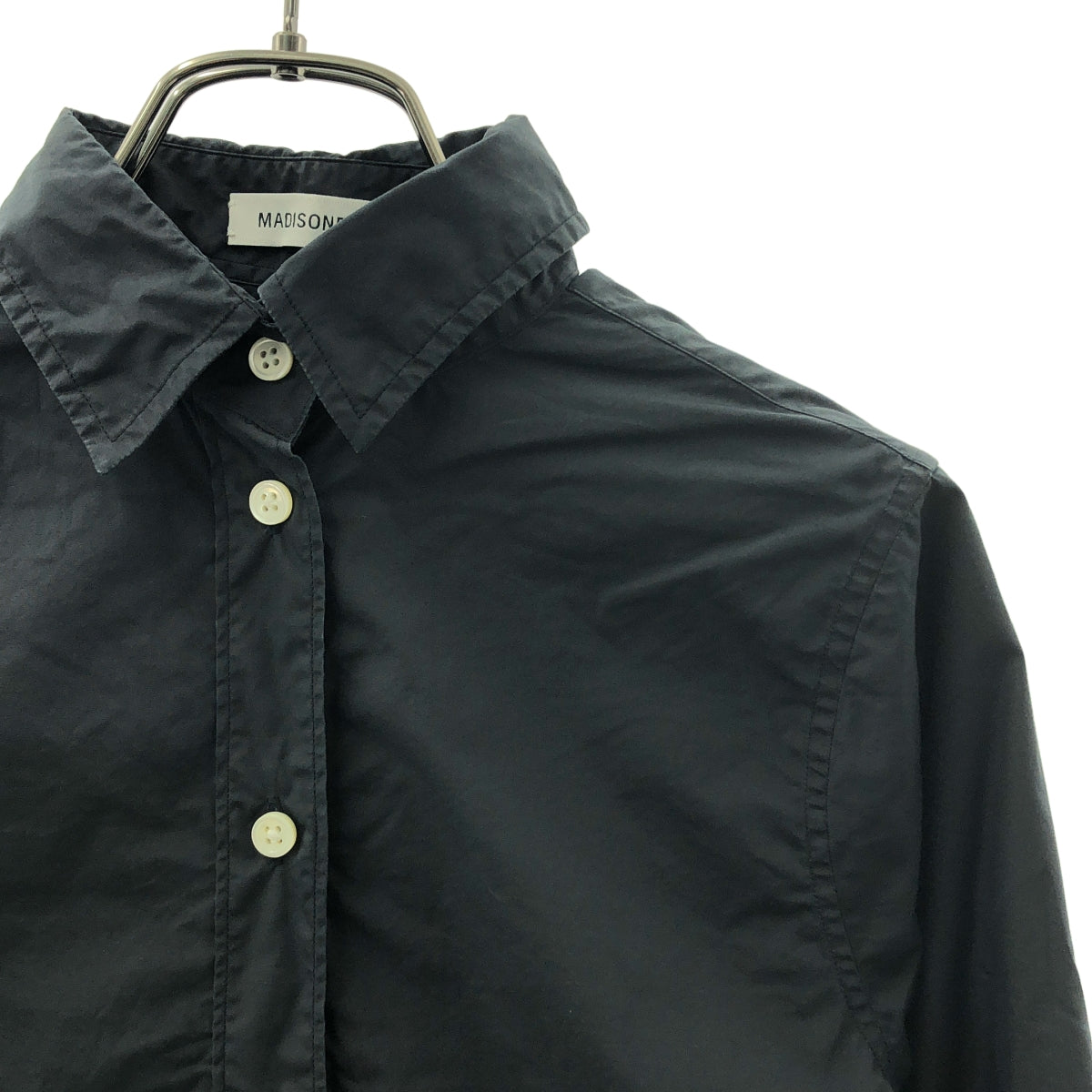 MADISON BLUE / マディソンブルー | ロゴ エンブロイダリー シャツ | 0 | チャコールグレー系 | レディース MADISON BLUE / マディソンブルー | ロゴ エンブロイダリー シャツ | 0