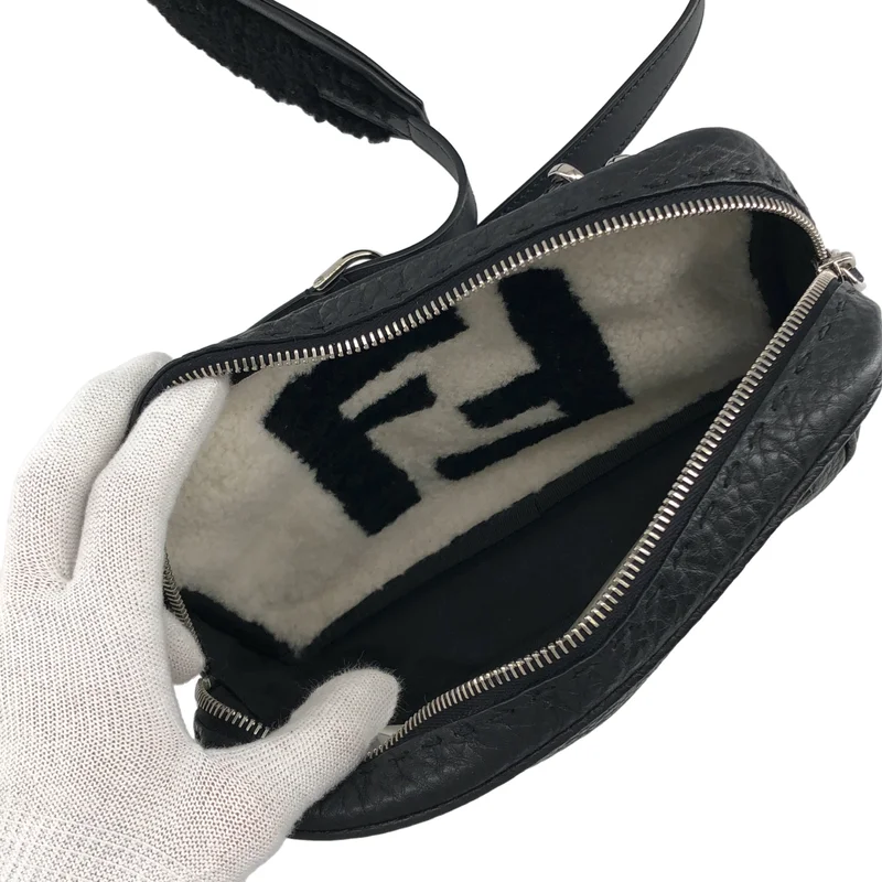 FENDI / フェンディ | ズッカ ボア ショルダーバッグ | – KLD