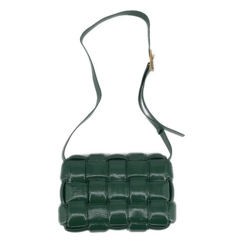 BOTTEGA VENETA / ボッテガヴェネタ | イントレチャート パデッド カセット ショルダーバッグ / 591970 |