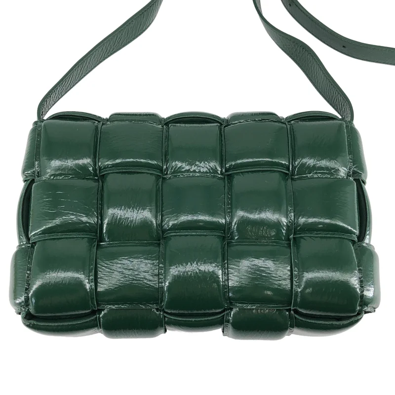BOTTEGA VENETA / ボッテガヴェネタ | イントレチャート パデッド カセット ショルダーバッグ / 591970 |