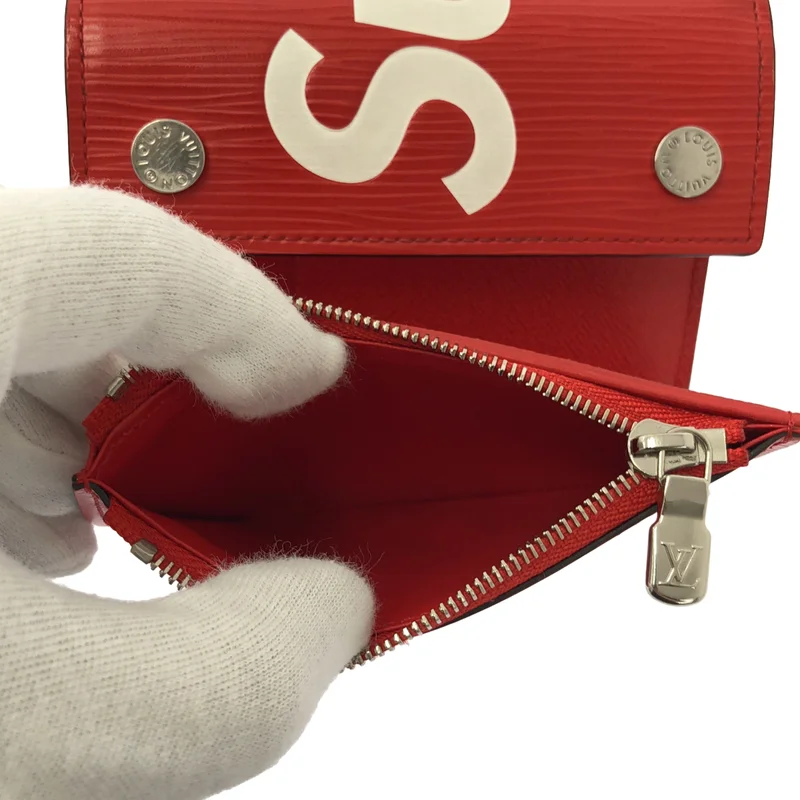 Louis Vuitton / ルイヴィトン | ×Supreme / エピ チェーン コンパクトウォレット |