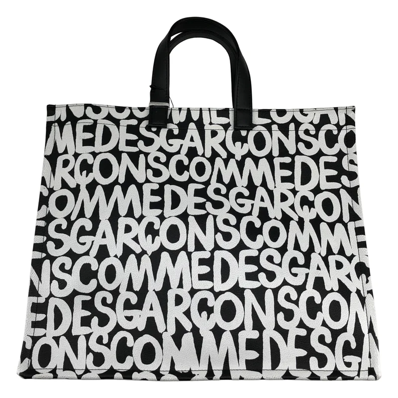 COMME des GARCONS / コムデギャルソン | Artwork by baanai ロゴプリント トートバッグ |
