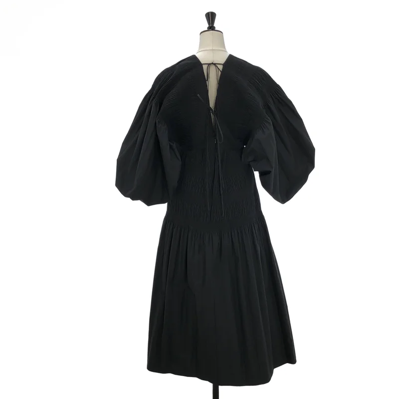 Mame Kurogouchi / マメクロゴウチ | 2025SS | Micro Pleats Volume Dress ワンピース MM25SS-DR076 | 1 | レディース
