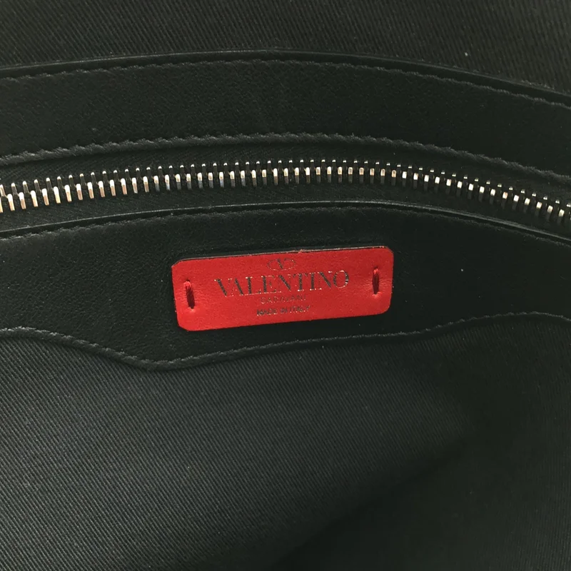VALENTINO GARAVANI / ヴァレンティノガラヴァーニ | スタッズ ロゴ キャンバス バックパック |