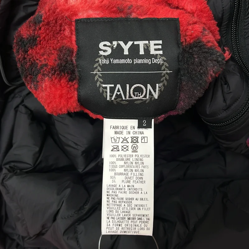 S'YTE YOHJI YAMAMOTO / サイトヨウジヤマモト | ×TAION / REVERSIBLE QUILTED RED PRINTED FLEECE JACKET フリースジャケット | 2 | メンズ
