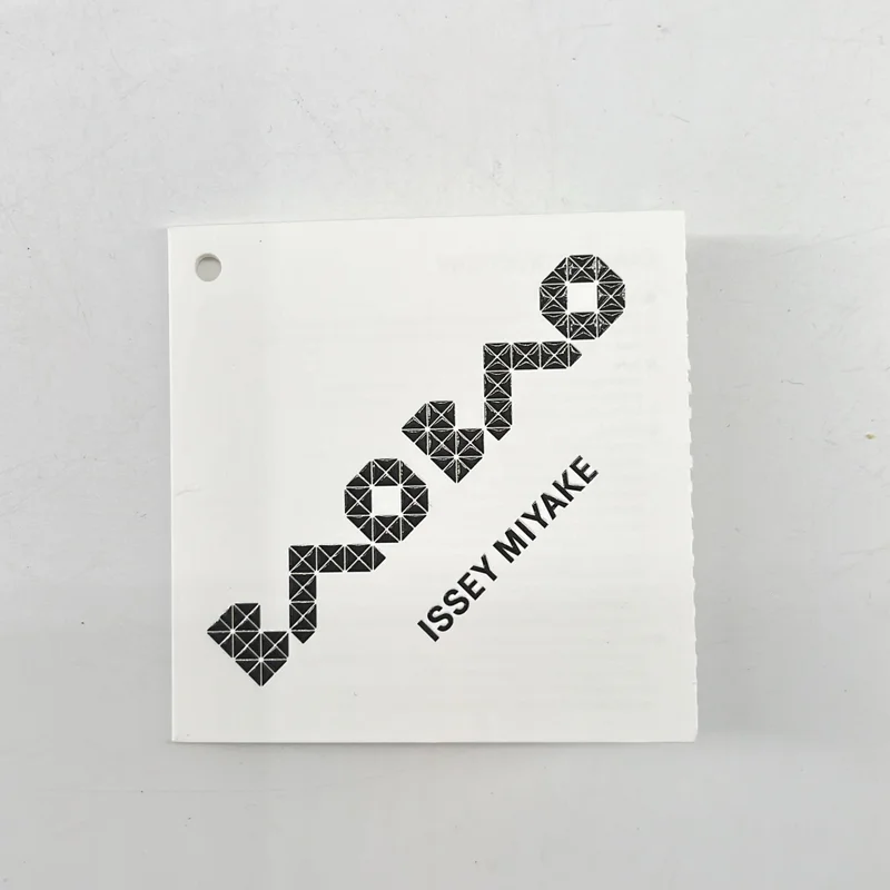 BAO BAO ISSEY MIYAKE / バオバオイッセイミヤケ | 2025AW | 二つ折り CARD WALLET |