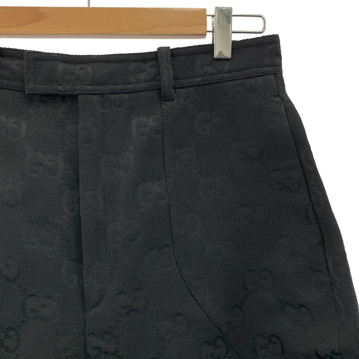 【美品】  GUCCI / グッチ | 2022SS | Monogram Pants / ジャガード GGロゴ 裾ジップ アジャスター パンツ | 44 | ブラック | メンズ 美品】 GUCCI / グッチ | 2022SS | Monogram Pants / ジャガード GG