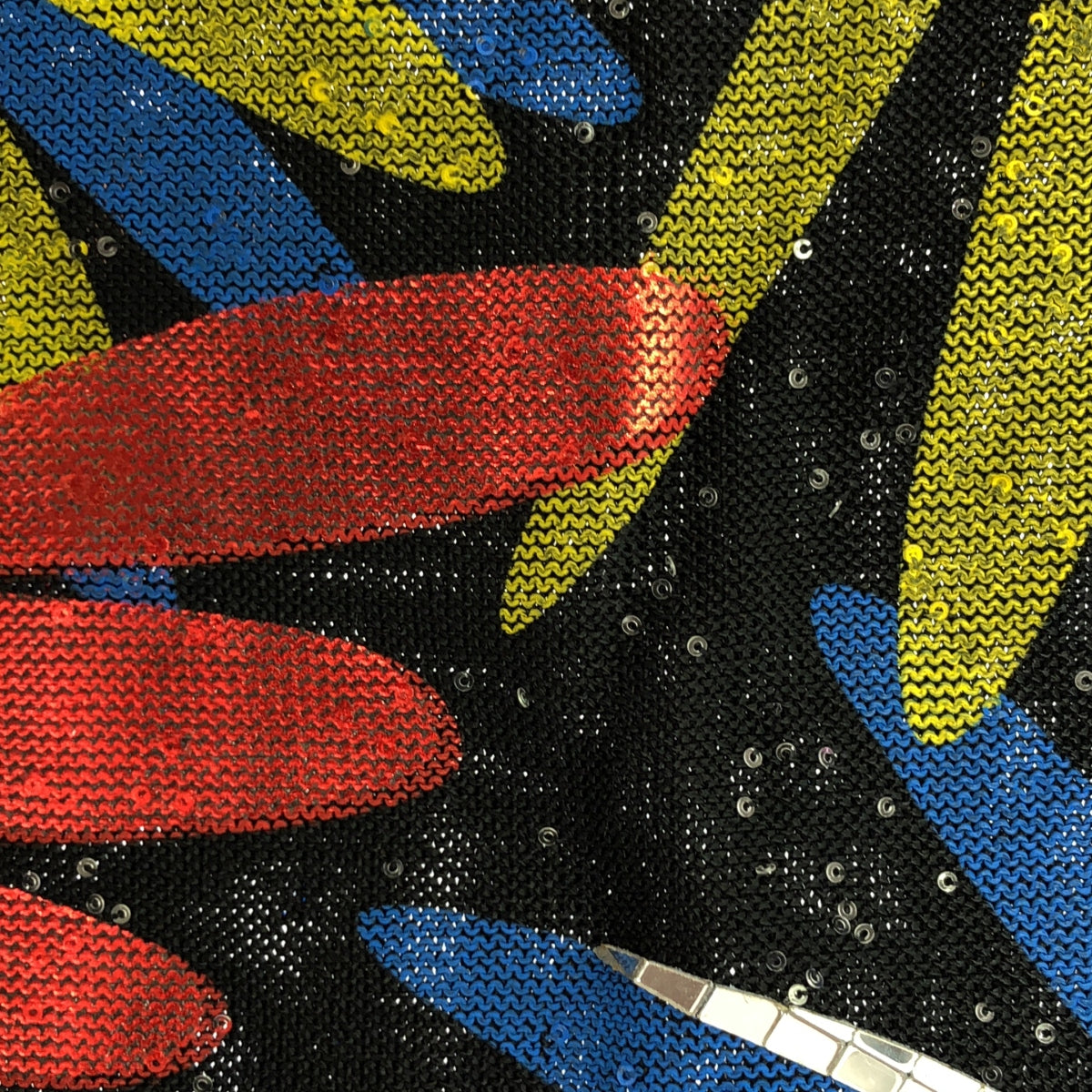 美品】 CHANEL / シャネル | MULTICOLOR CC LOGO EMBELLISHED CARDIGAN