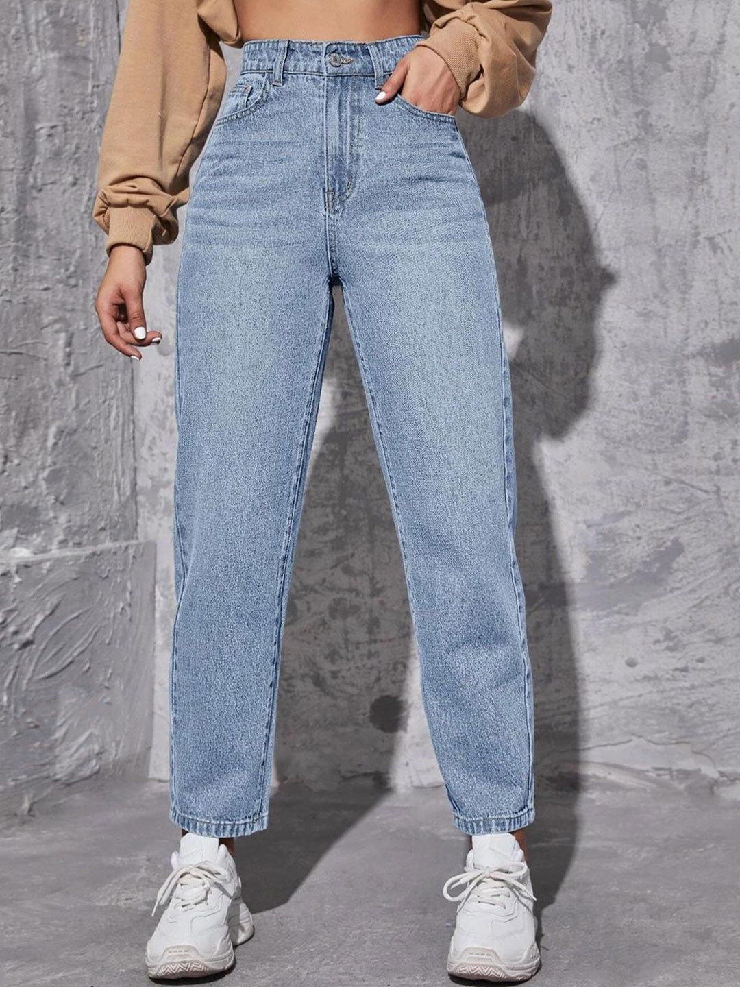 Kotty Women Blue Jean High-Rise Clean Look Light Fade Stretchable Jeans