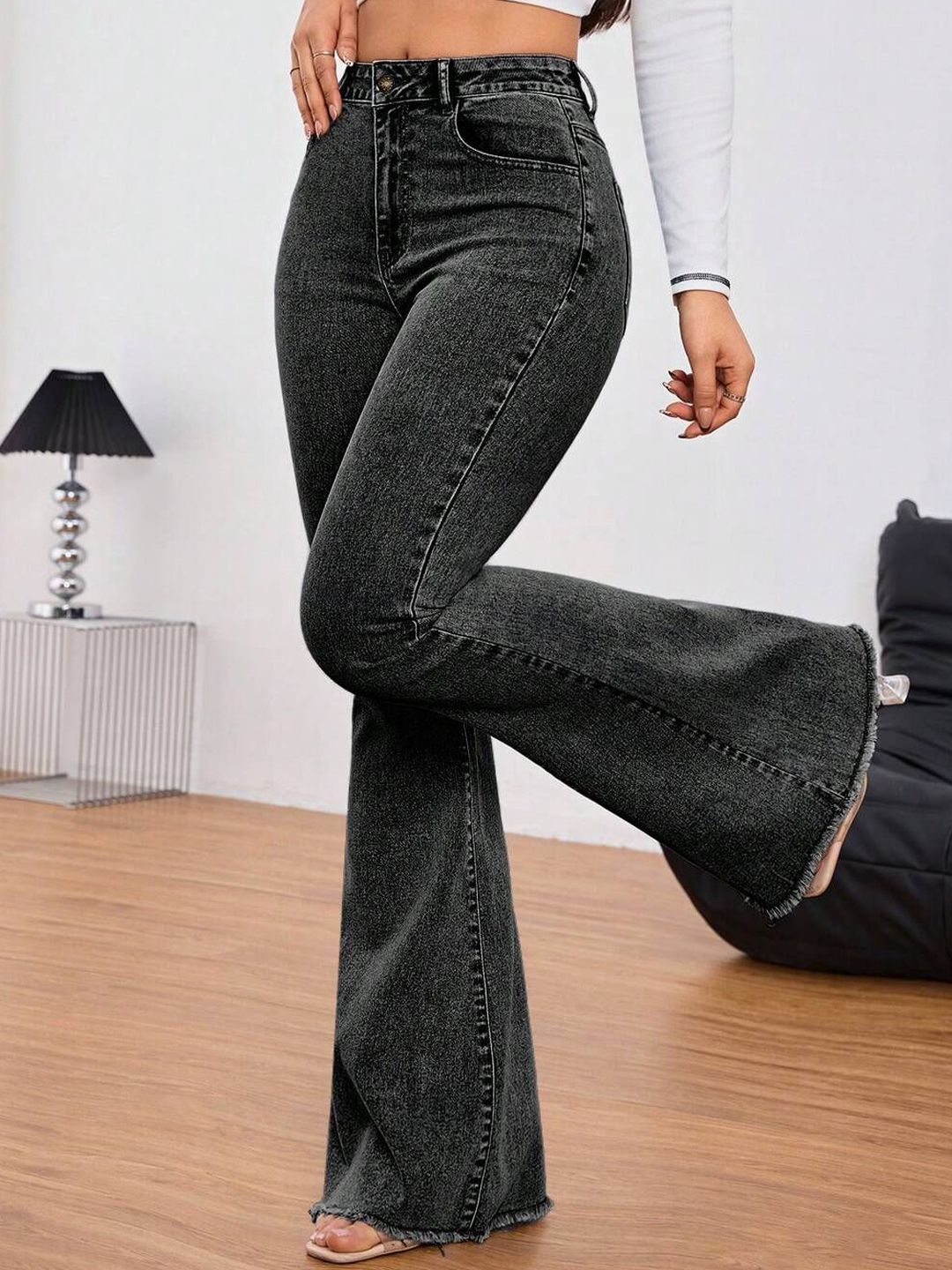 Kotty Women Bootilicious Bootcut Mid-Rise Stretchable Jeans