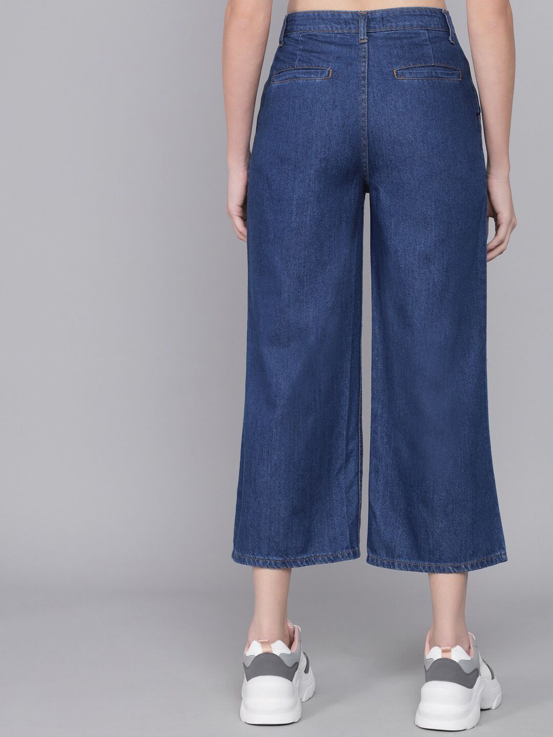 Kotty Women Blue Flared High-Rise Mildly Distressed Jeans