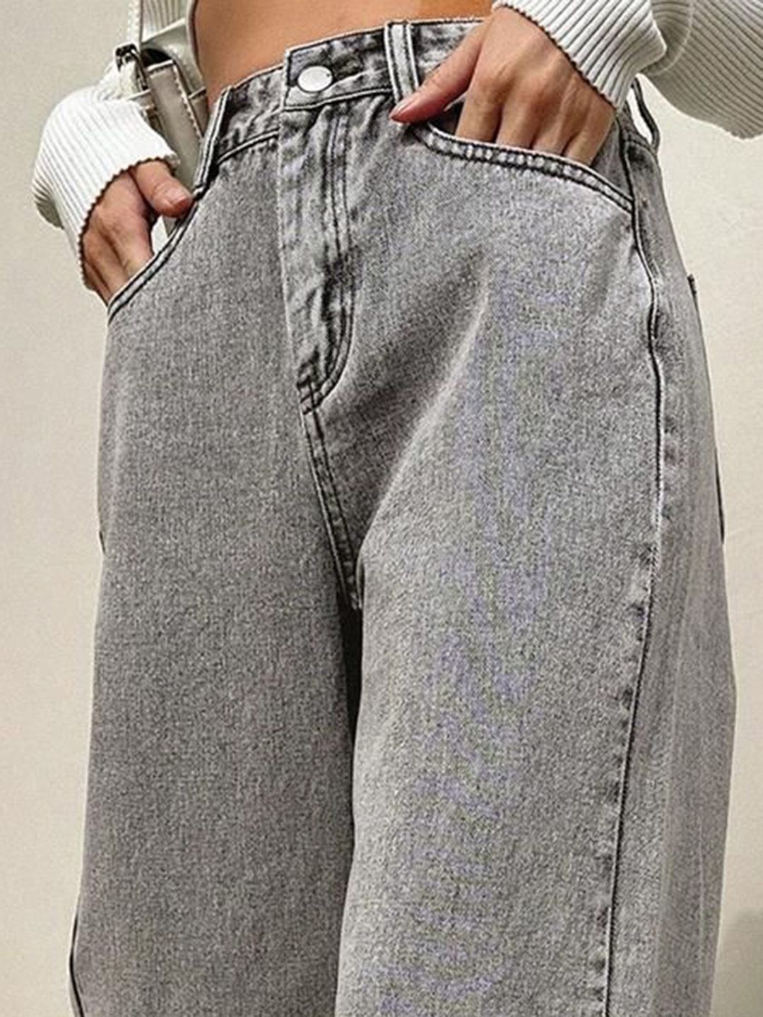 Kotty Women High-Rise Clean Look Crinkle Stretchable Jeans