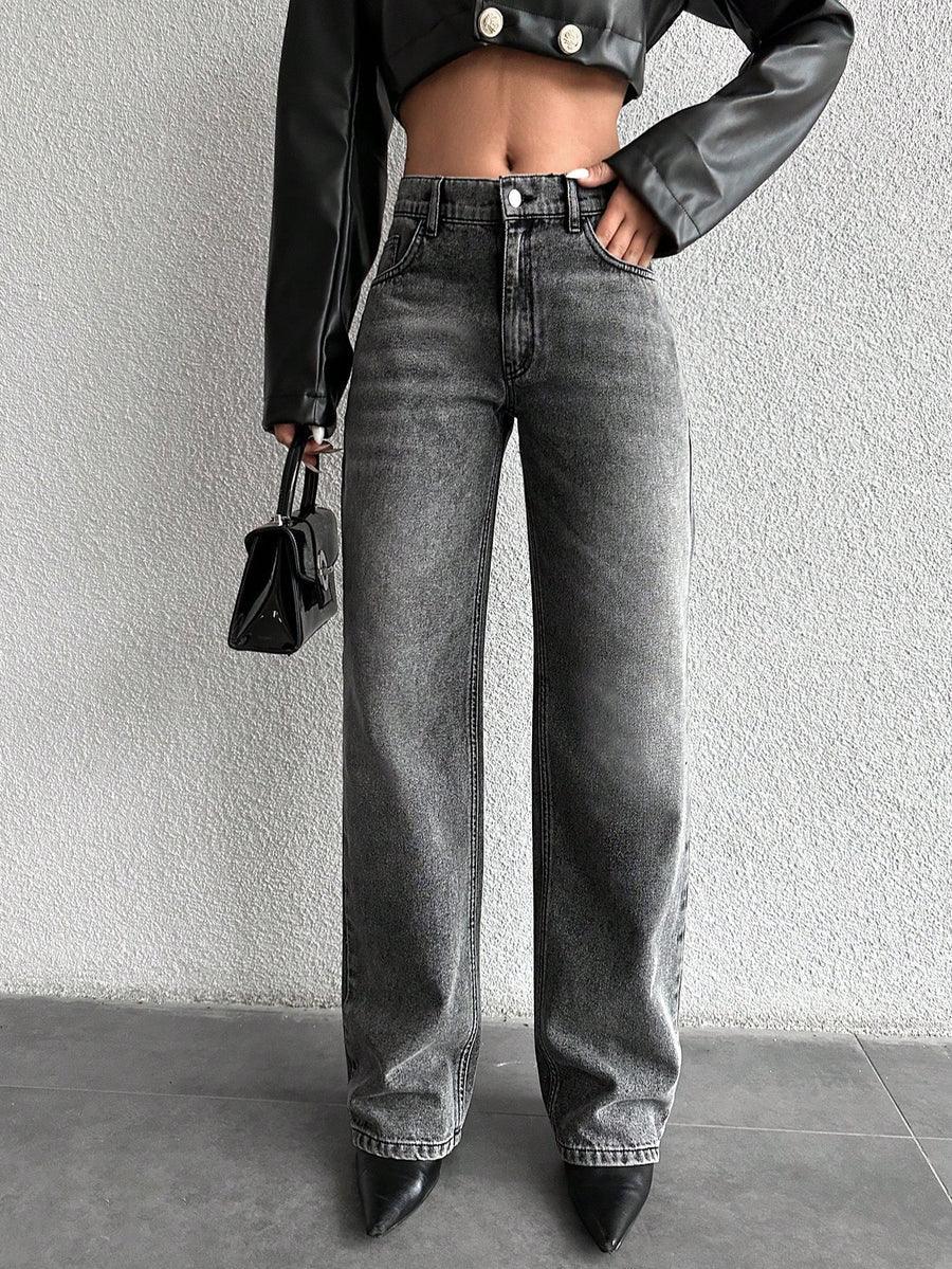 Basic Light Grey Wash Straight Leg Jeans - UrbanClubCo.