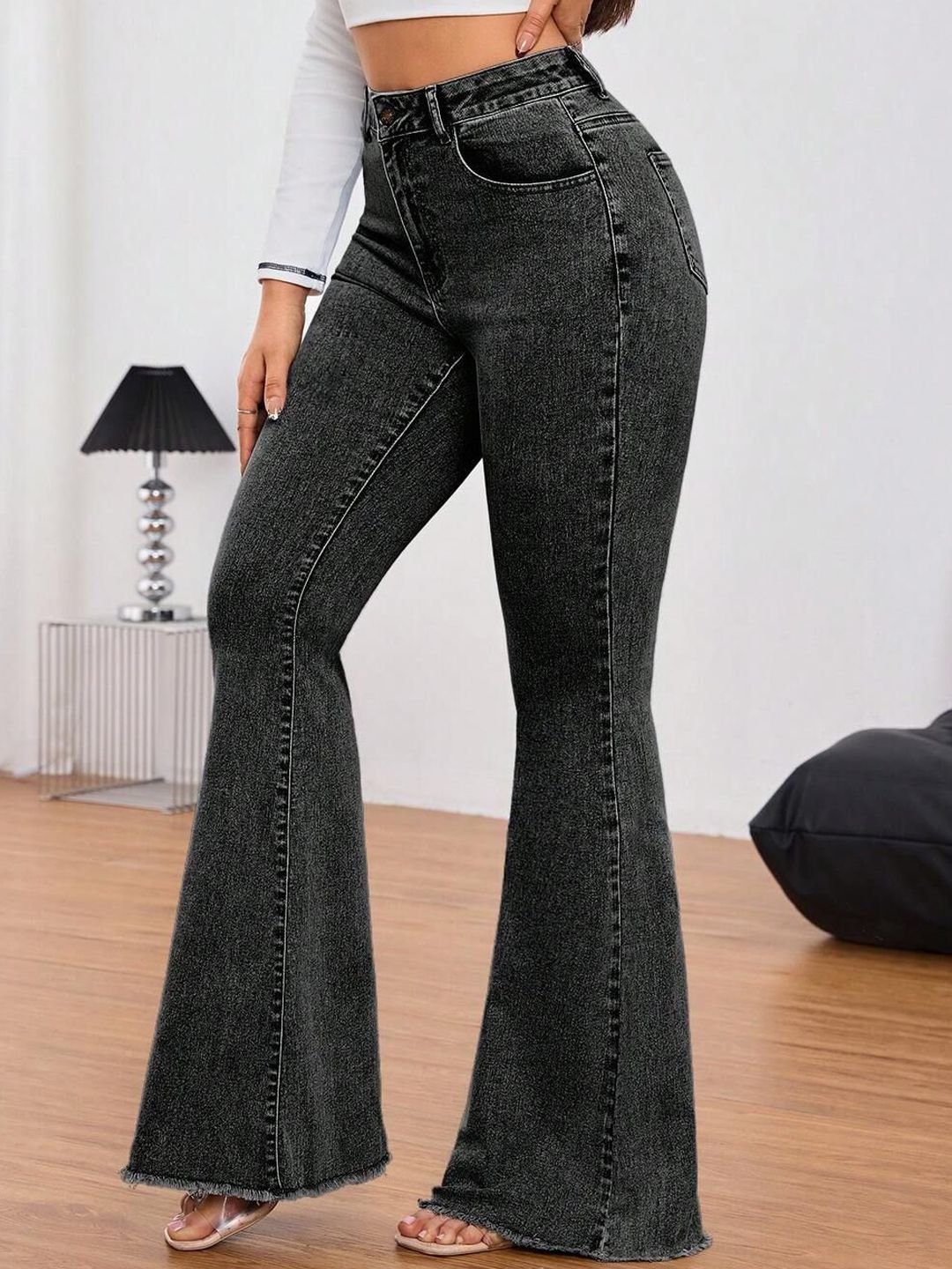 Kotty Women Bootilicious Bootcut Mid-Rise Stretchable Jeans