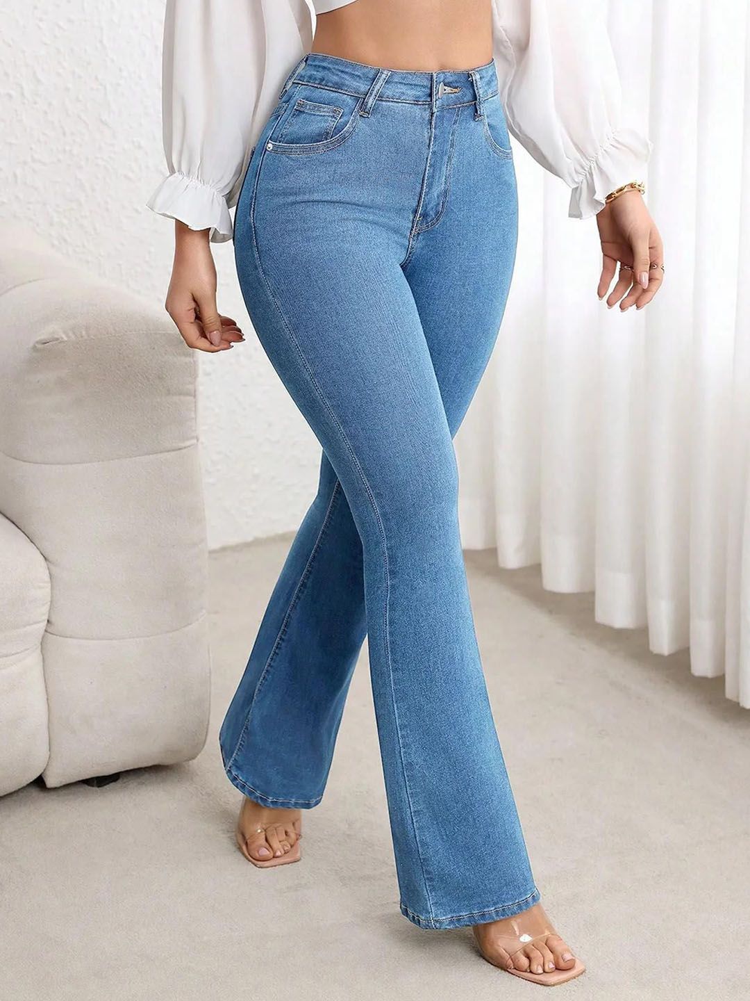 Kotty Women Bootcut High-Rise Light Fade Stretchable Jeans