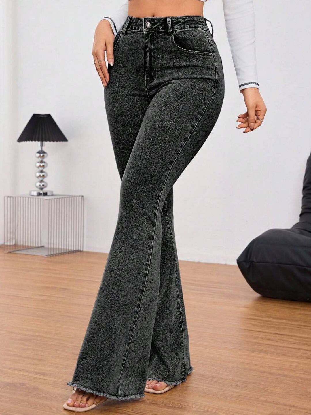 Kotty Women Bootilicious Bootcut Mid-Rise Stretchable Jeans