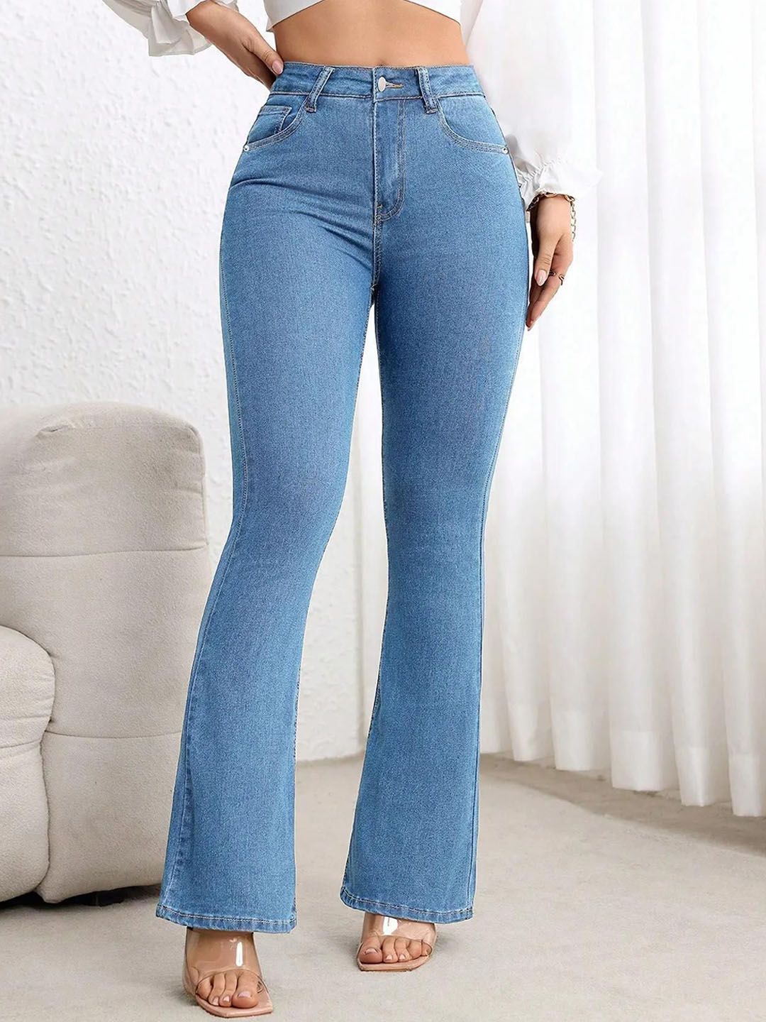 Kotty Women Bootcut High-Rise Light Fade Stretchable Jeans