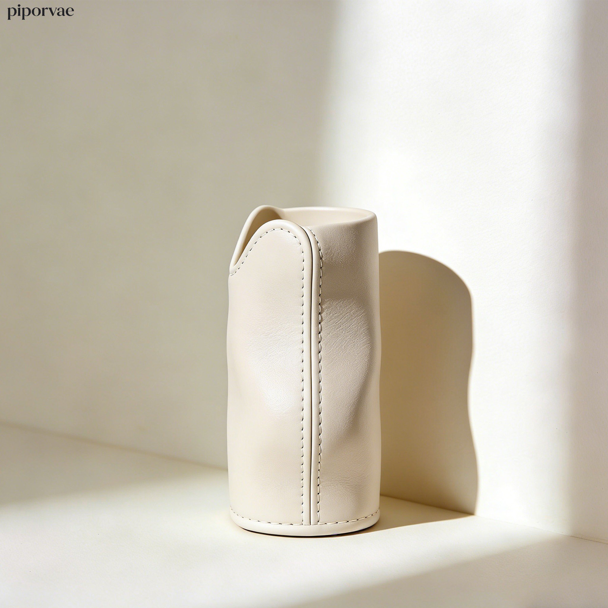 棉籤筒打開展示內部收納空間