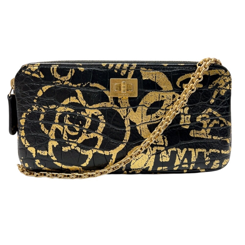CHANEL Boy Chanel Chain Wallet Black Gold 金具 型押し Leather Ladies' ショルダー Bag
