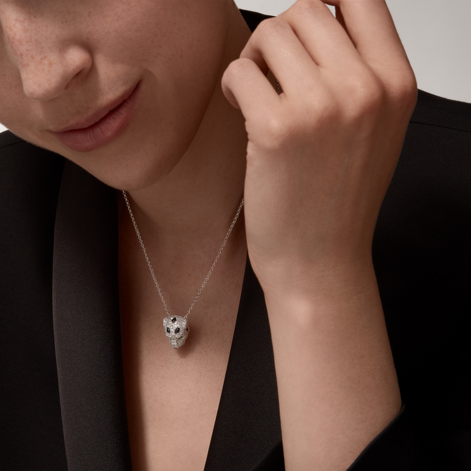 CARTIER Panthère de Cartier Pendant, Pavé Setting N7424341 White Gold Onyx Emerald Diamond