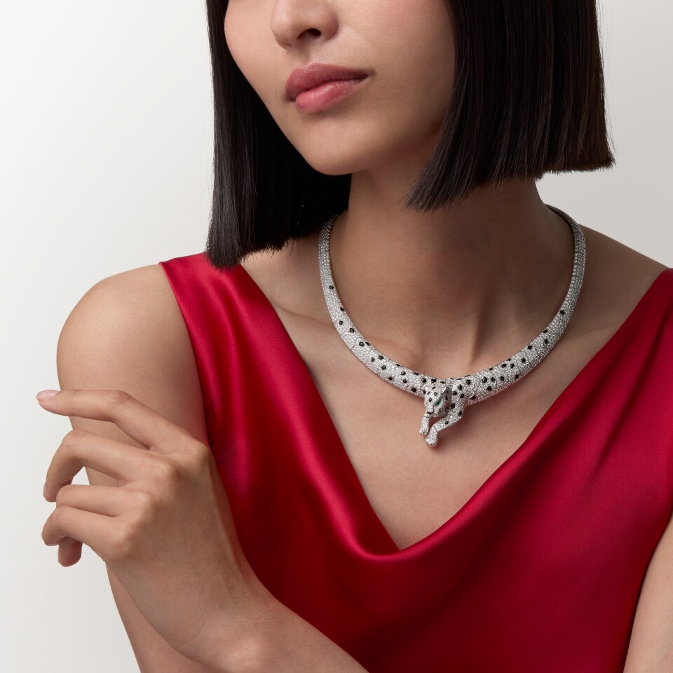 CARTIER Panthère de Cartier Necklace, Pavé Setting H7001292 White Gold Onyx Emerald Diamond (High Jewellery)