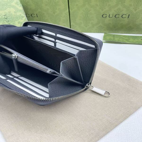 GUCCI GG キャンバス × レザー ラウンドファスナー長財布