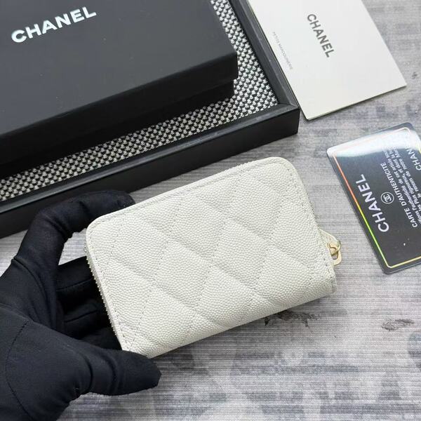 シャネル ホワイト キャビアスキン マトラッセ ジップ カードケース コインケース ゴールド ダブル C ロゴ