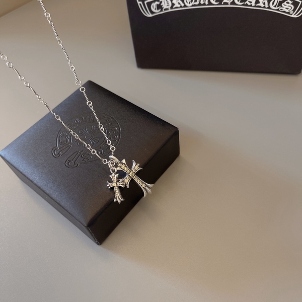 クロムハーツ ダブルクロス パヴェダイヤ 925 シルバー 細身チェーンネックレス