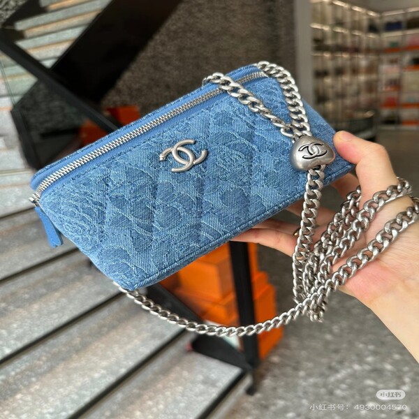 シャネル CHANEL 23P デニム ジャカード ダブル C ハートチェーン バニティバッグ 斜め掛け