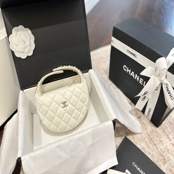 シャネル CHANEL クラシック キルティング チェーン アンダーアームバッグ 多色展開