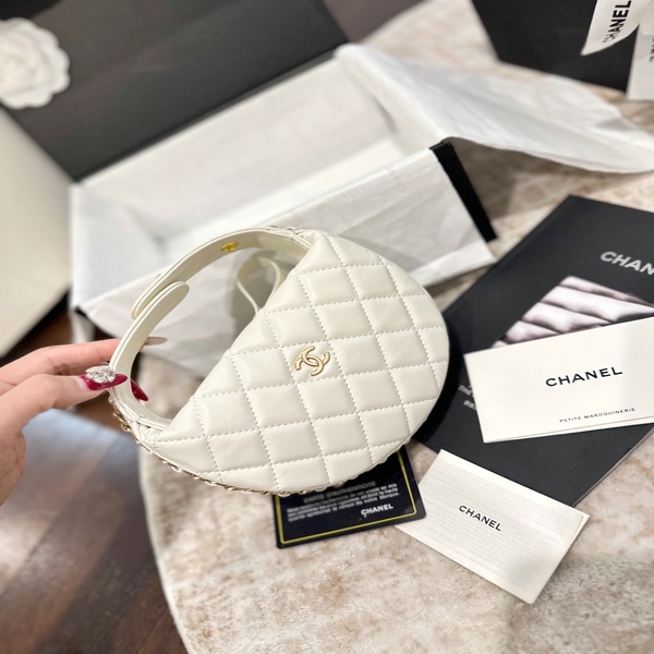 シャネル CHANEL クラシック キルティング チェーン アンダーアームバッグ 多色展開