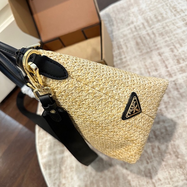 プラダ PRADA ラフィア ロゴプリント トートバッグ 斜め掛け / 手持ち 2WAY