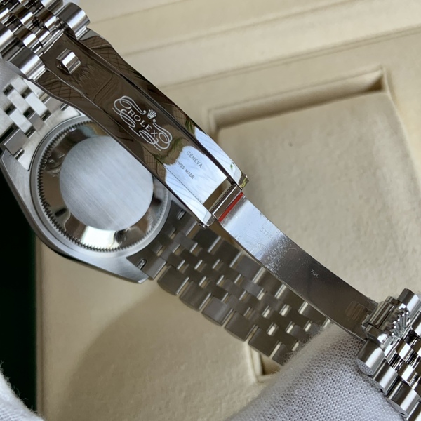 ロレックス デイトジャスト シルバーダイヤル ダイヤインデックス フルーテッドベゼル 自動巻き腕時計