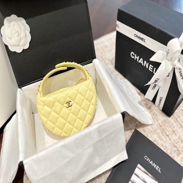 シャネル CHANEL クラシック キルティング チェーン アンダーアームバッグ 多色展開