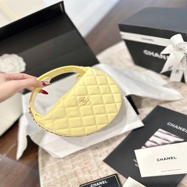 シャネル CHANEL クラシック キルティング チェーン アンダーアームバッグ 多色展開