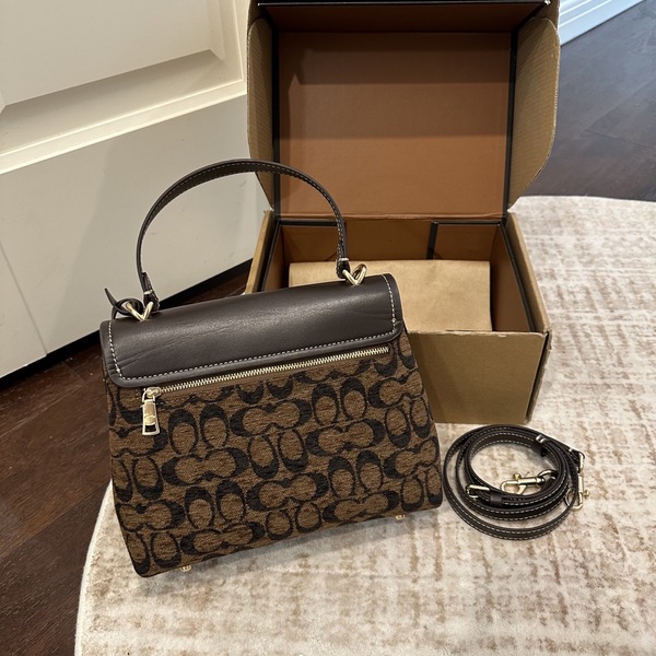 コーチ COACH クラシック シグネチャー レザーコンビ フラップ ハンドバッグ 斜め掛け（ダークブラウン）