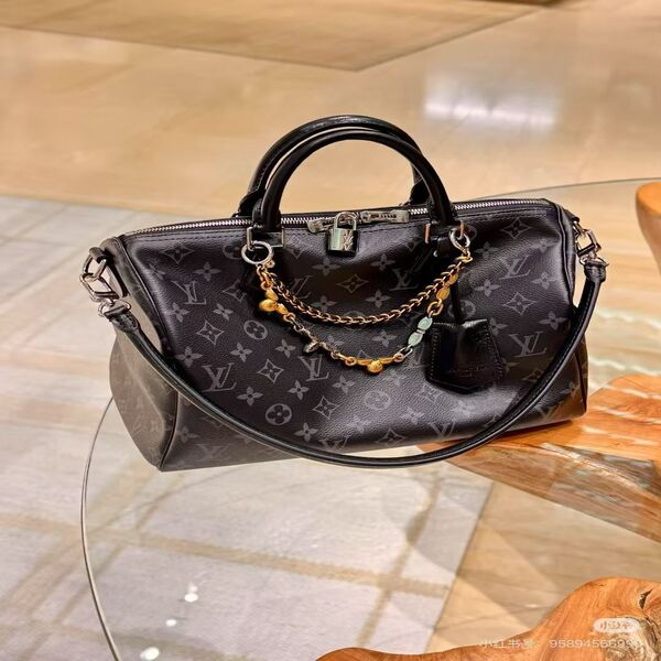 ルイ・ヴィトン LOUIS VUITTON モノグラム・エクリプス スピーディ・バンドリエール 25 ボストンバッグ 斜め掛け