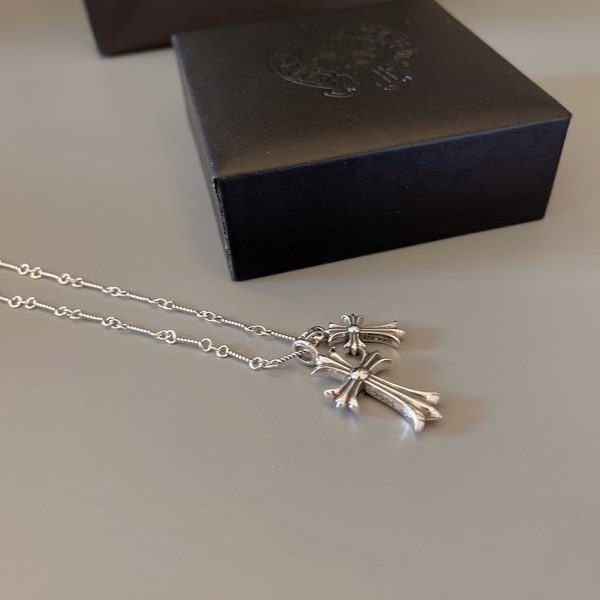 クロムハーツ ダブルクロス パヴェダイヤ 925 シルバー 細身チェーンネックレス