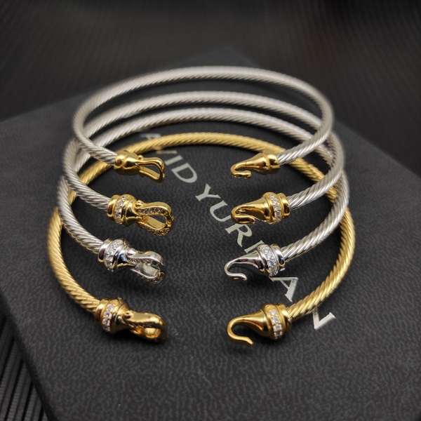 デヴィッド・ヤーマン クラシック ツイストコード フッククラスプ パヴェダイヤ オープンバングル ゴールド